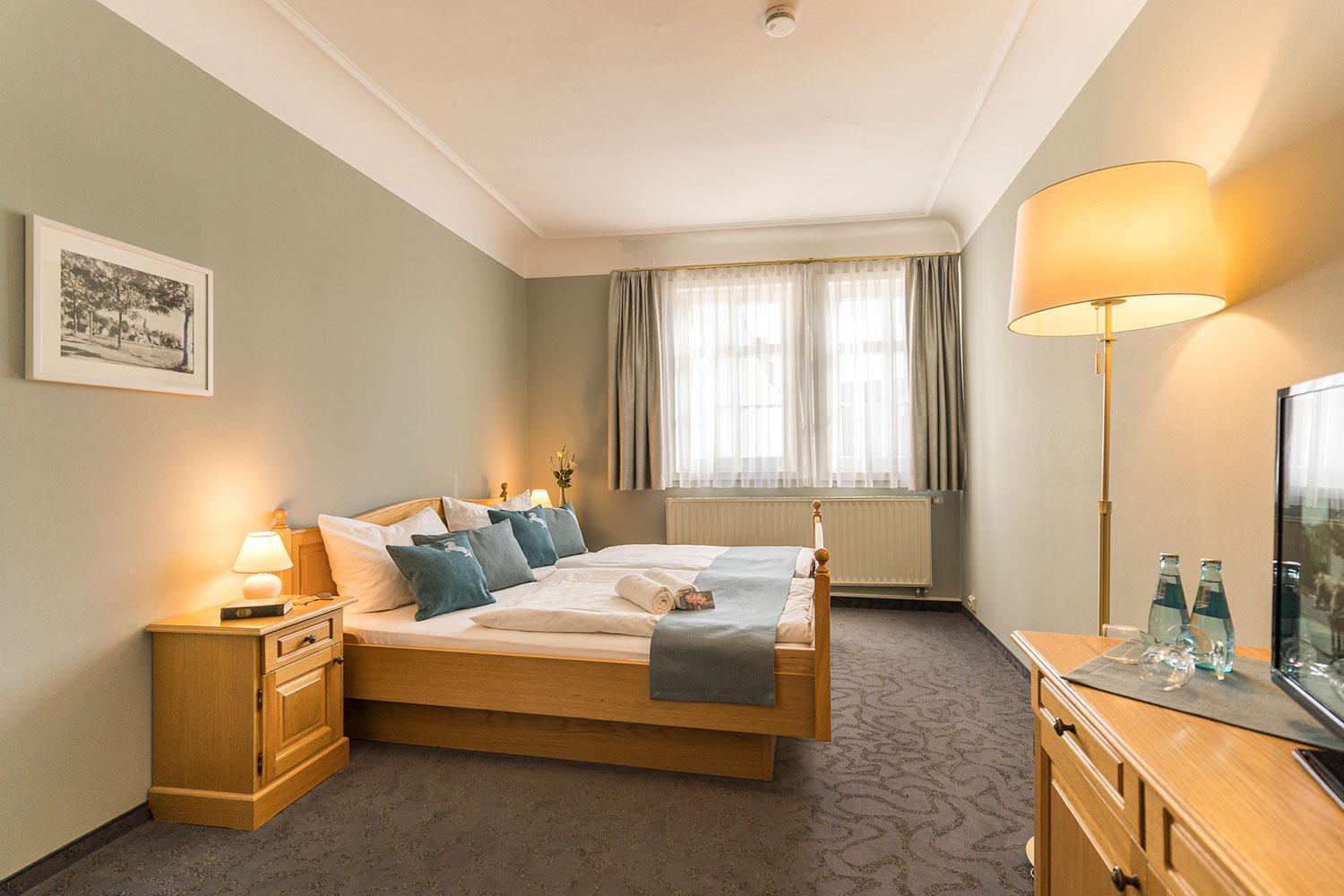 Hotel Ross Zwoenitz Экстерьер фото